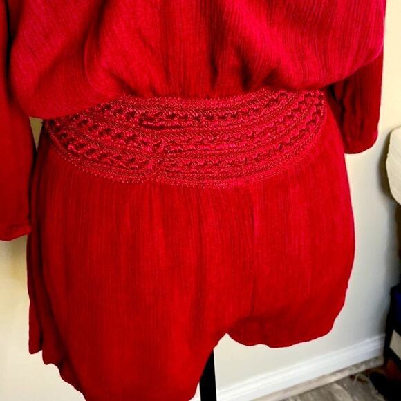 Purple Snow Burgundy Red 3/4 Sleeve Cold Shoulder Crinkle Romper Lined Sz S Vid - Picture 4 of 16